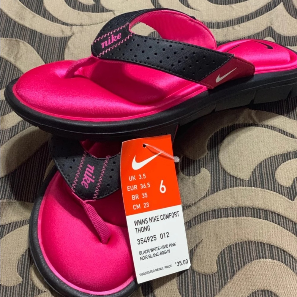 Nike Memory Foam sandals